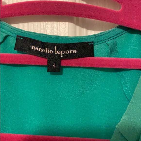 Nanette Lepore 100% Silk Green Blouse - Picture 2 of 3